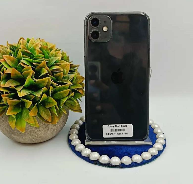 IPHONE 11 128GB STORAGE