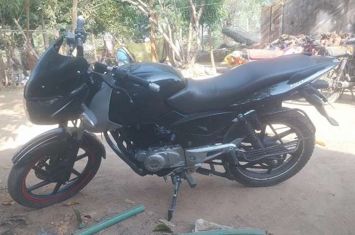 bajaj pulsar as150 (2013)
