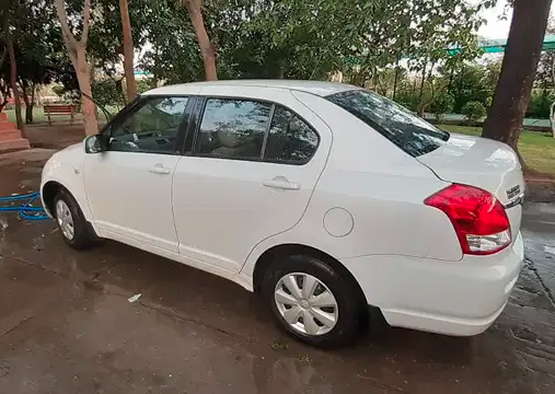 maruti suzuki swift dzire (2009)