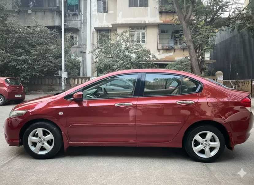 honda city (2011)