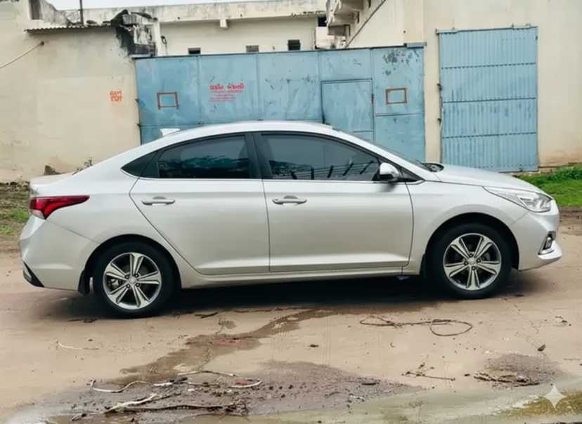 hyundai verna (2019)